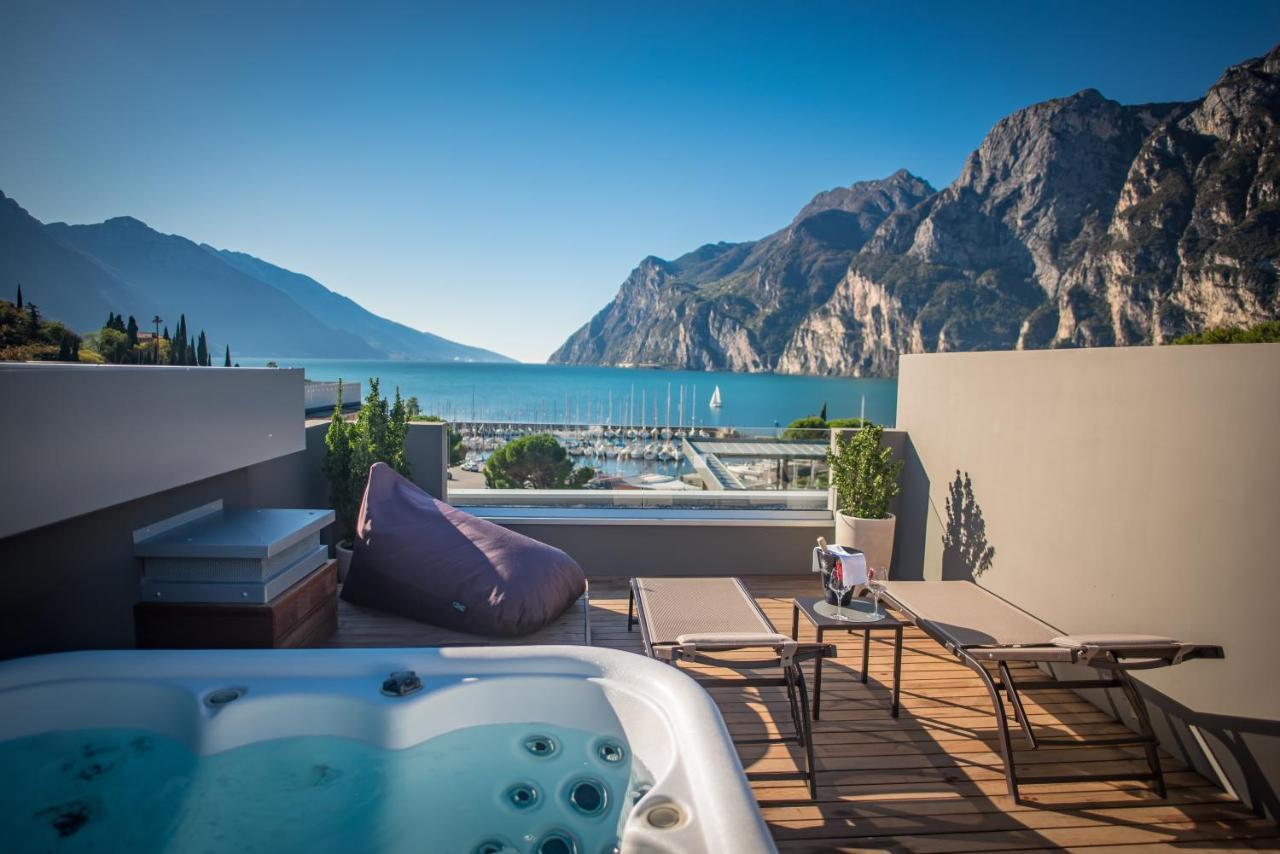 Hotel Villa Enrica Riva del Garda Eksteriør billede